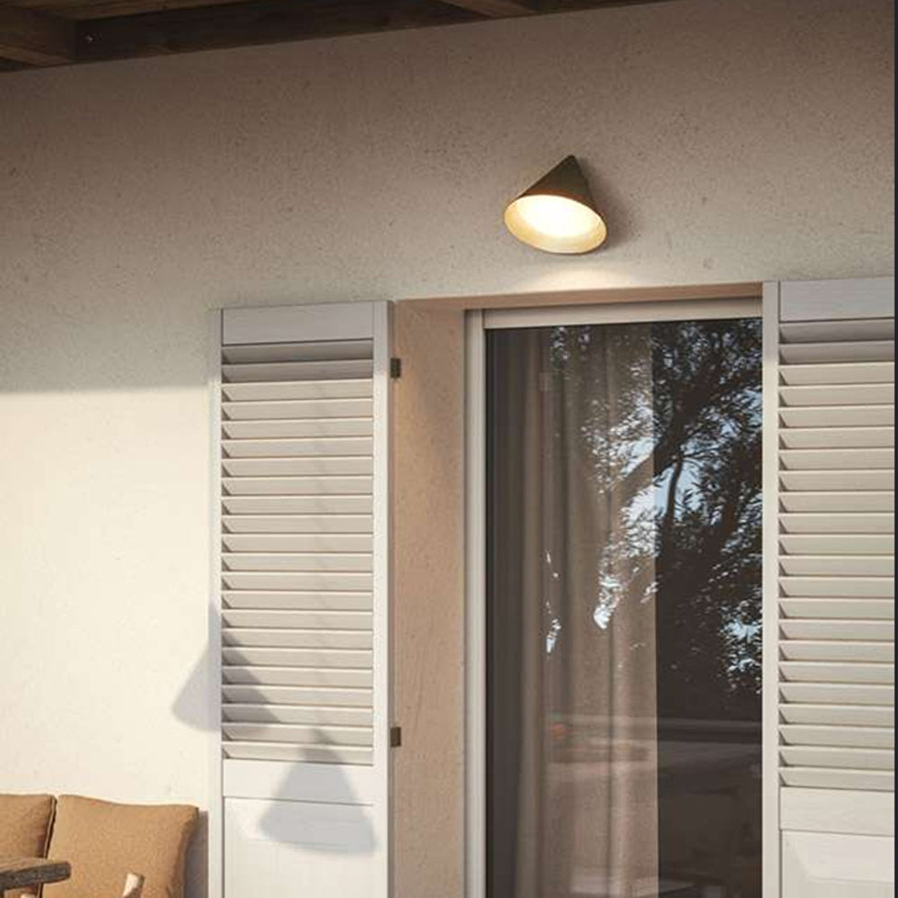 Arisha Applique Murale Moderne Minimaliste Conique Étanche, Métal, Noir/Or, Extérieur