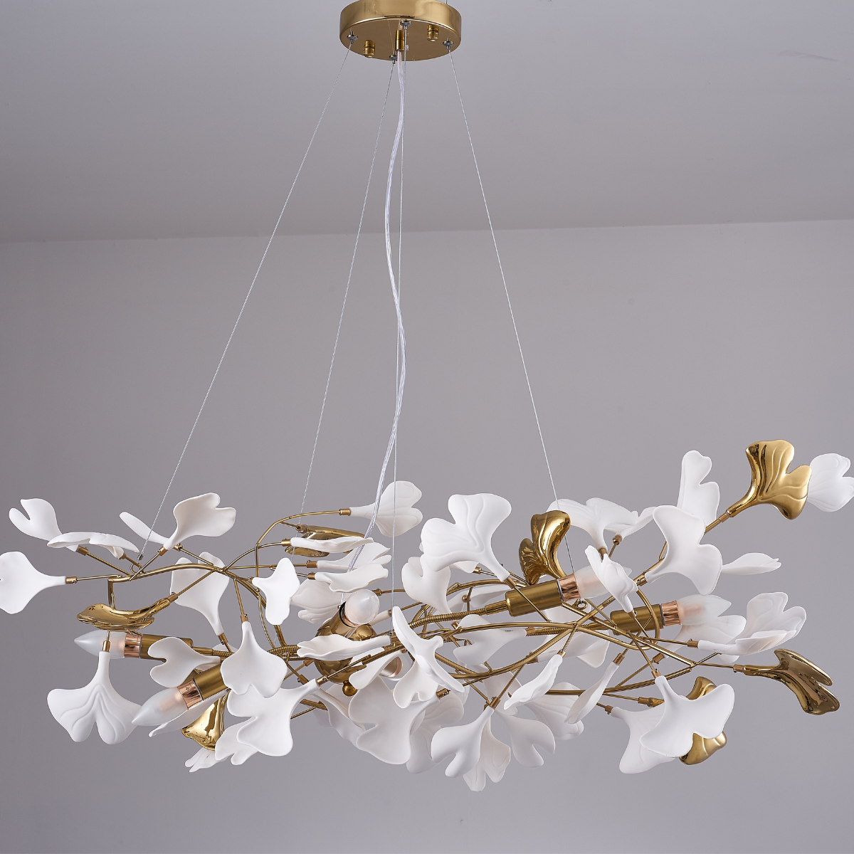 Davor Lustre Suspension Feuille Artistic Design. Métal/Céramique. Blanc. Salon - Neutralighting