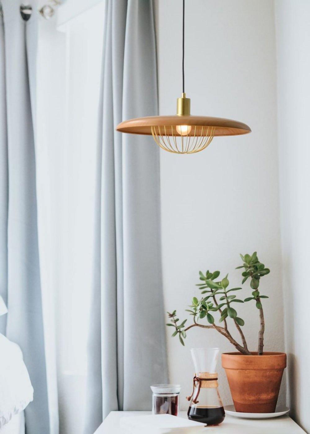 Elanora Wood Retro Vintage Pendant Lamp - Neutralighting