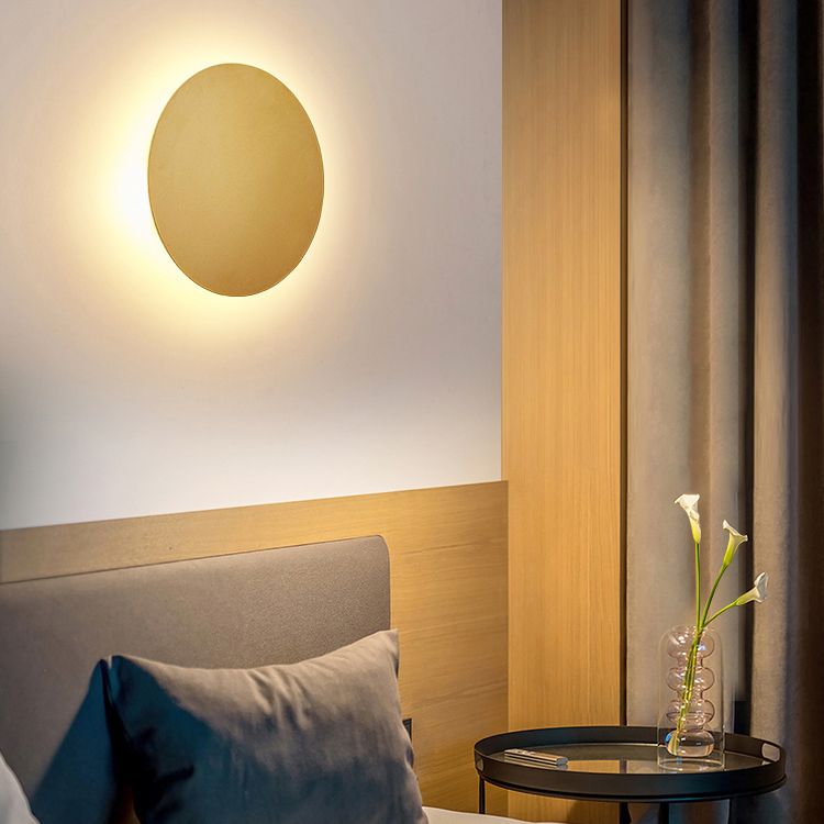Kyris Applique Murale Ronde Minimaliste Noir/Or/Blanc. Salon - Neutralighting