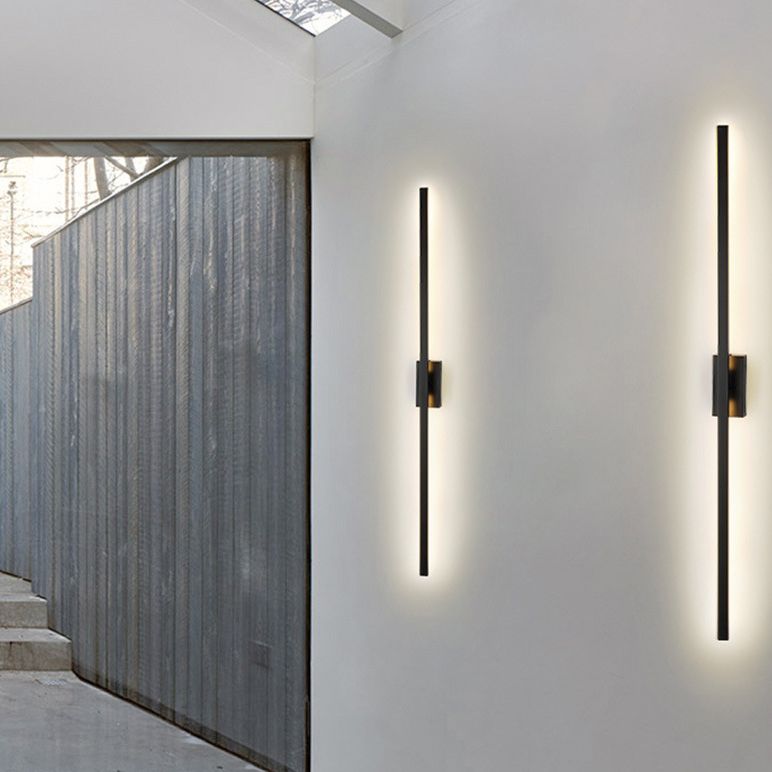Arisha Longue Intérieur LED Applique Murale Linéaire Moderne Métal Noir Salle de Bain - Neutralighting