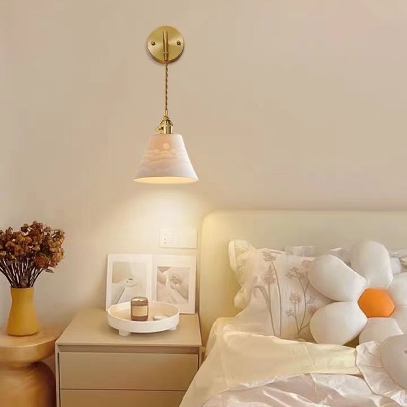 Arisha Applique Murale Géométrique Moderne, Métal/Céramique, Or, Chambre - Neutralighting