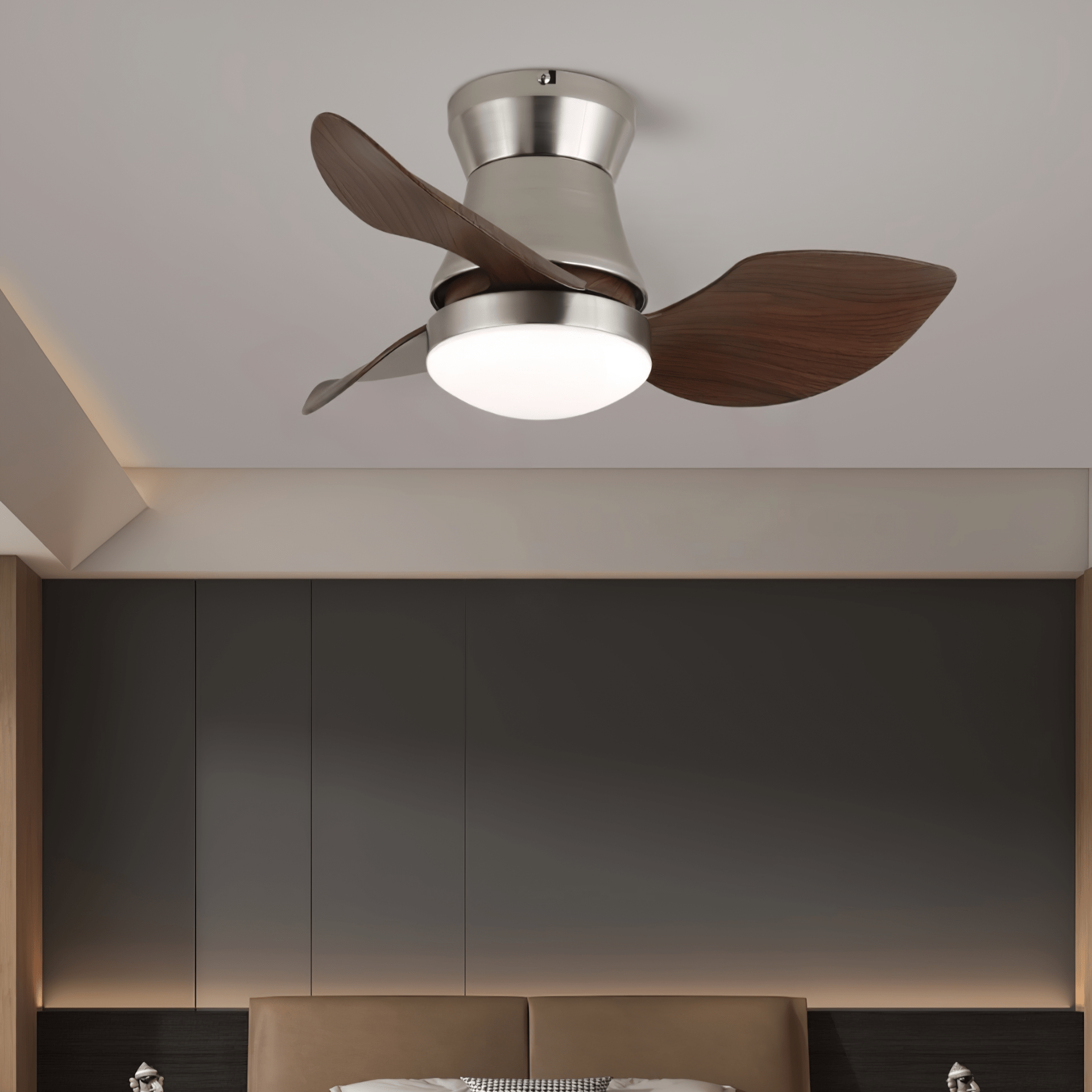 Ventilateur de plafond Airlume avec lumière, montrant l'éclairage LED intégré