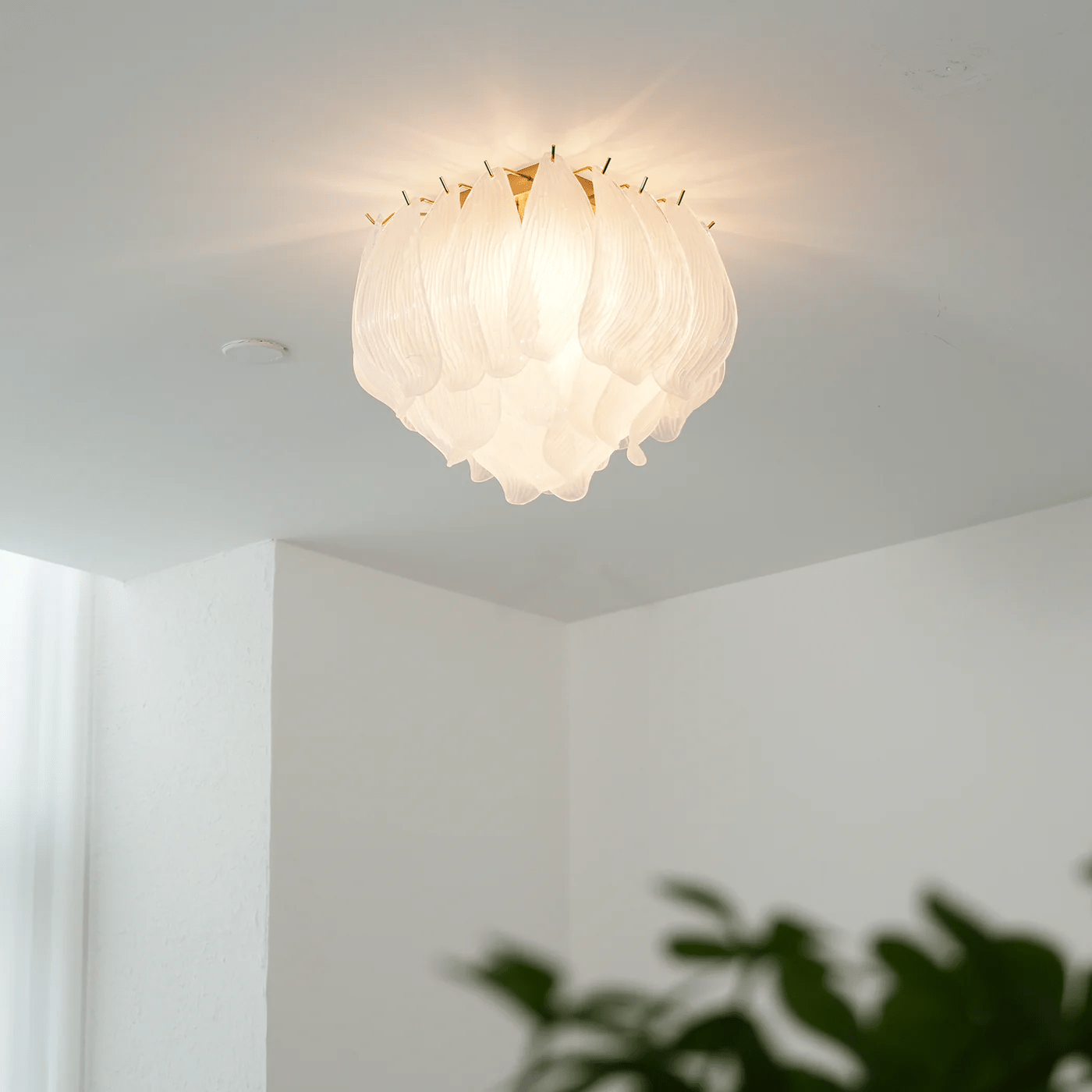 Aurora Ceiling Lamp Murano Petal Hand-Blown Glass Flushmount - Letslighting