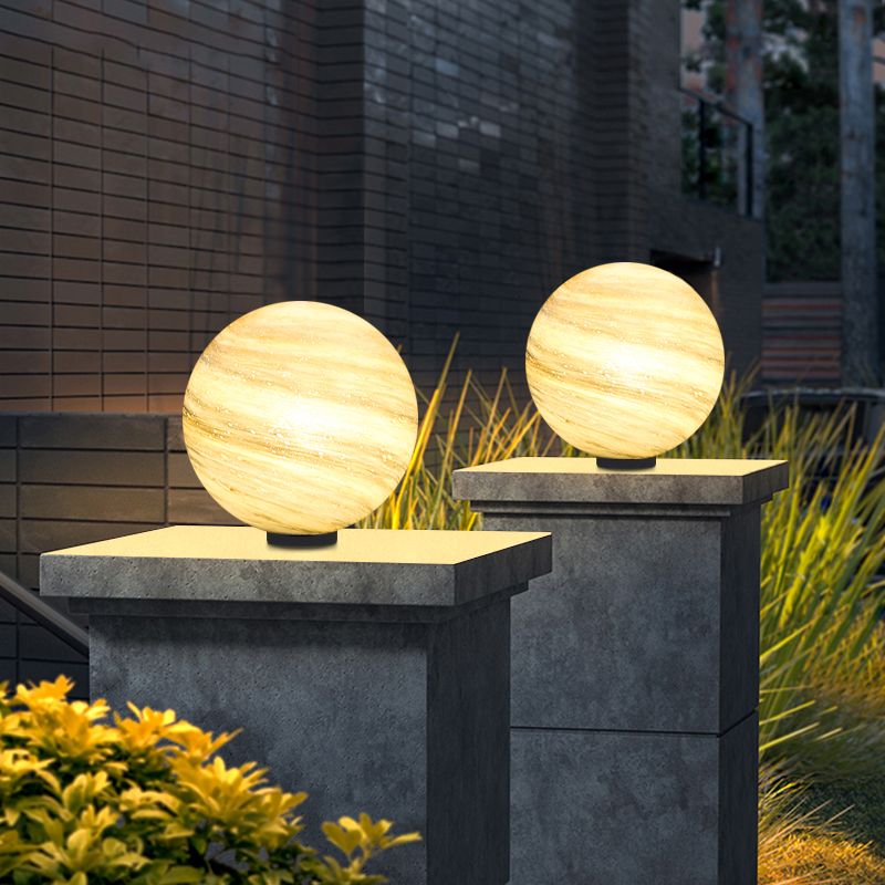 Aria Lampe de Poteau Solaire en forme de Lune, D 25/30/40CM
