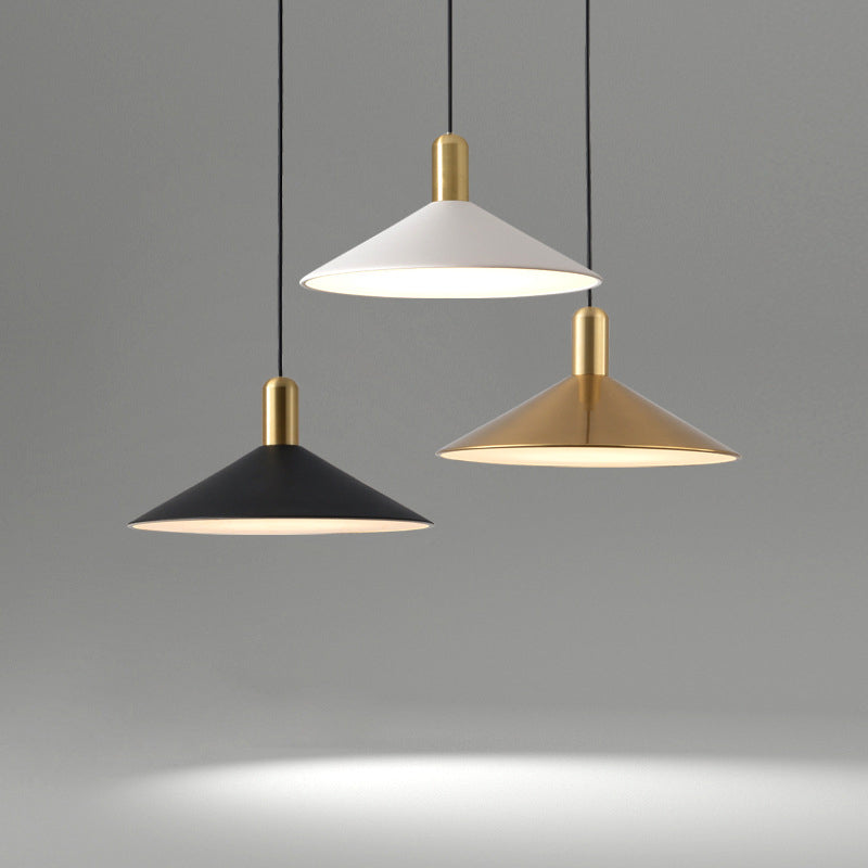 Arisha Suspension Moderne LED Acrylique/Métal, Noir/Blanc/Or, Salon - Neutralighting