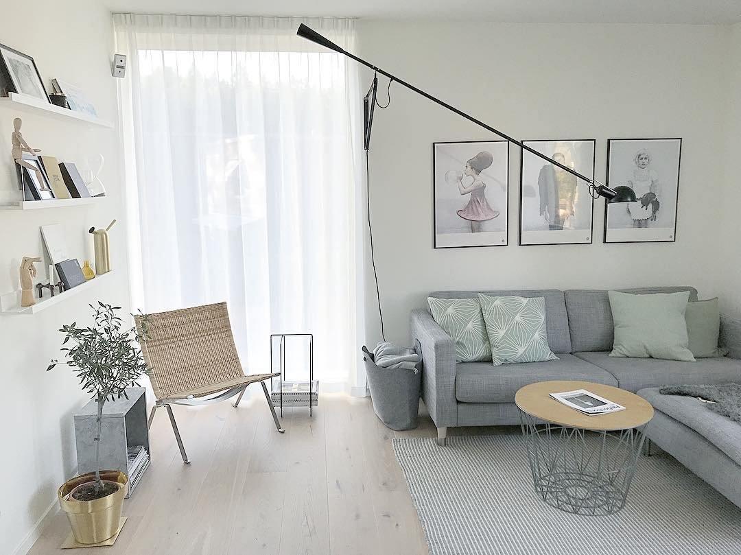 Aella Moderne Minimaliste Long Bras Applique Murale - Neutralighting