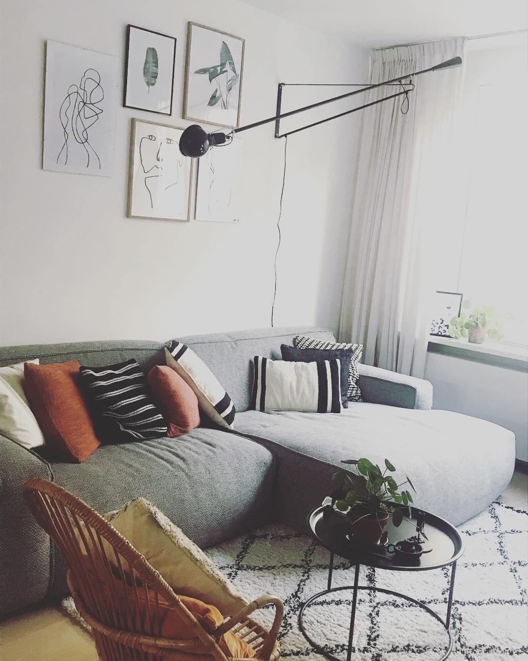 Aella Moderne Minimaliste Long Bras Applique Murale - Neutralighting
