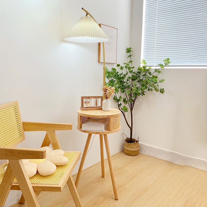 Muto Lampadaire Plissé Vintage, Métal/Tissu, Bois/Noyer, Salon - Neutralighting