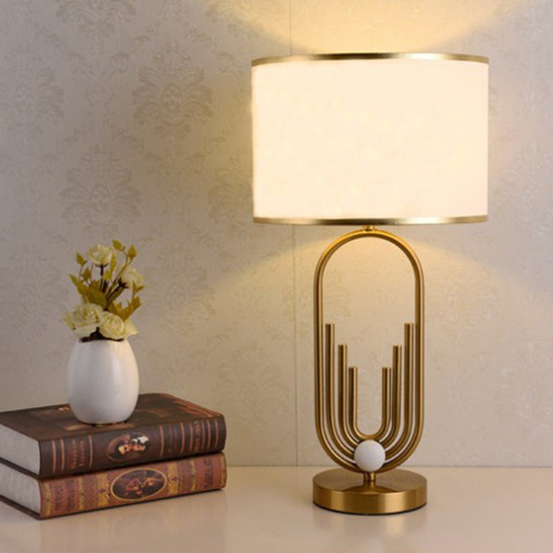 Mira Lampe de Table/Lampadaire Paysage Moderne, Métal/Tissu, Or, Salon - Neutralighting