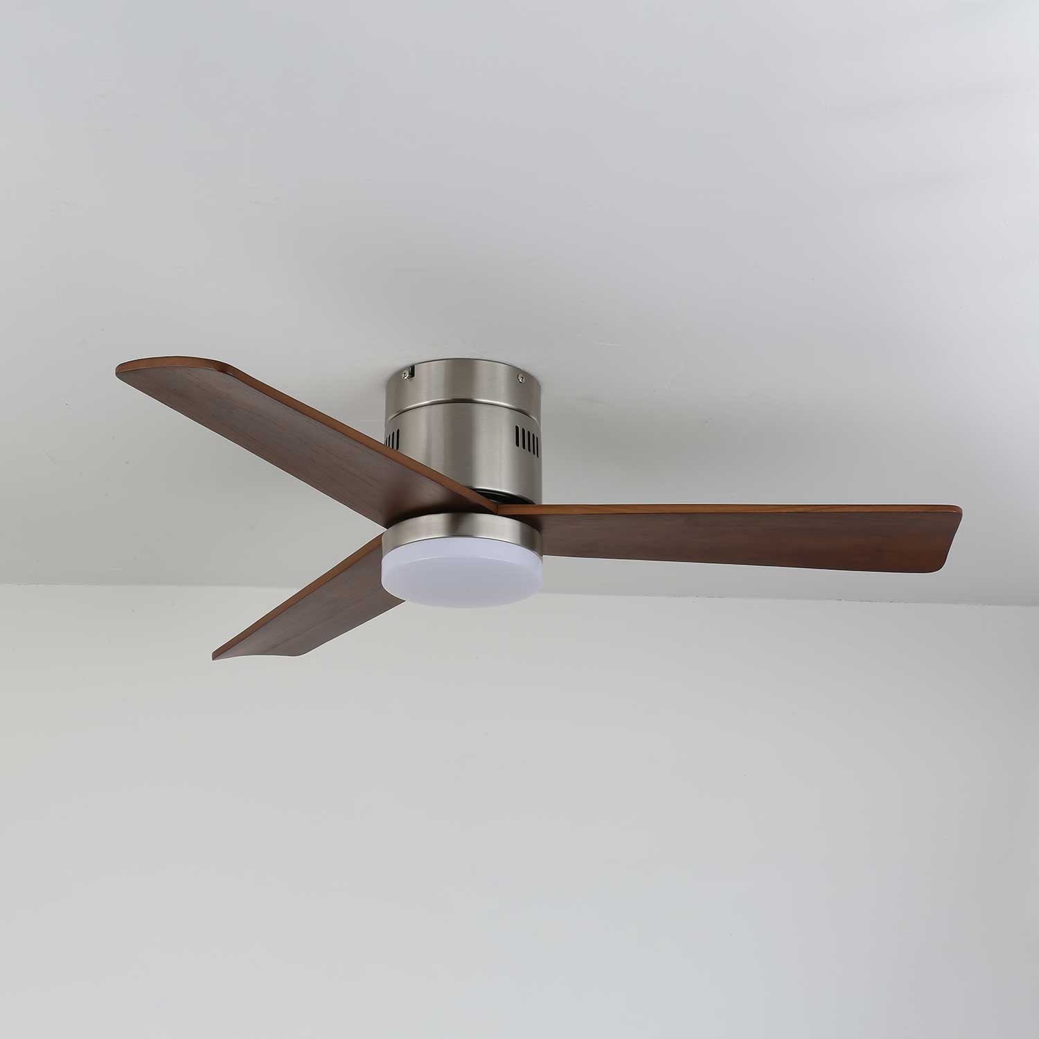 Ventilateur de plafond lumineux Eris minimaliste en bois, modèle Ø 42″