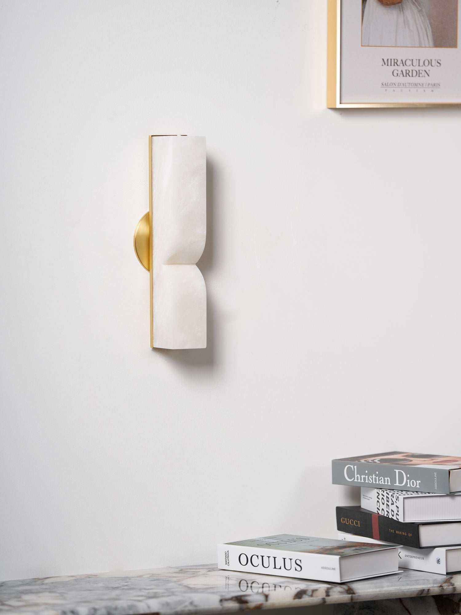 Imiraris Minimalist Alabaster Wall Light - Neutralighting