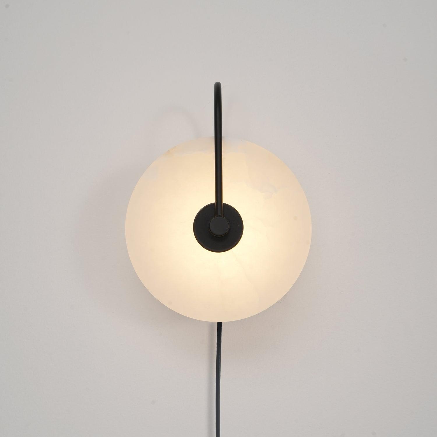 Ceraeyra Alabaster Globe Wall Light - Neutralighting
