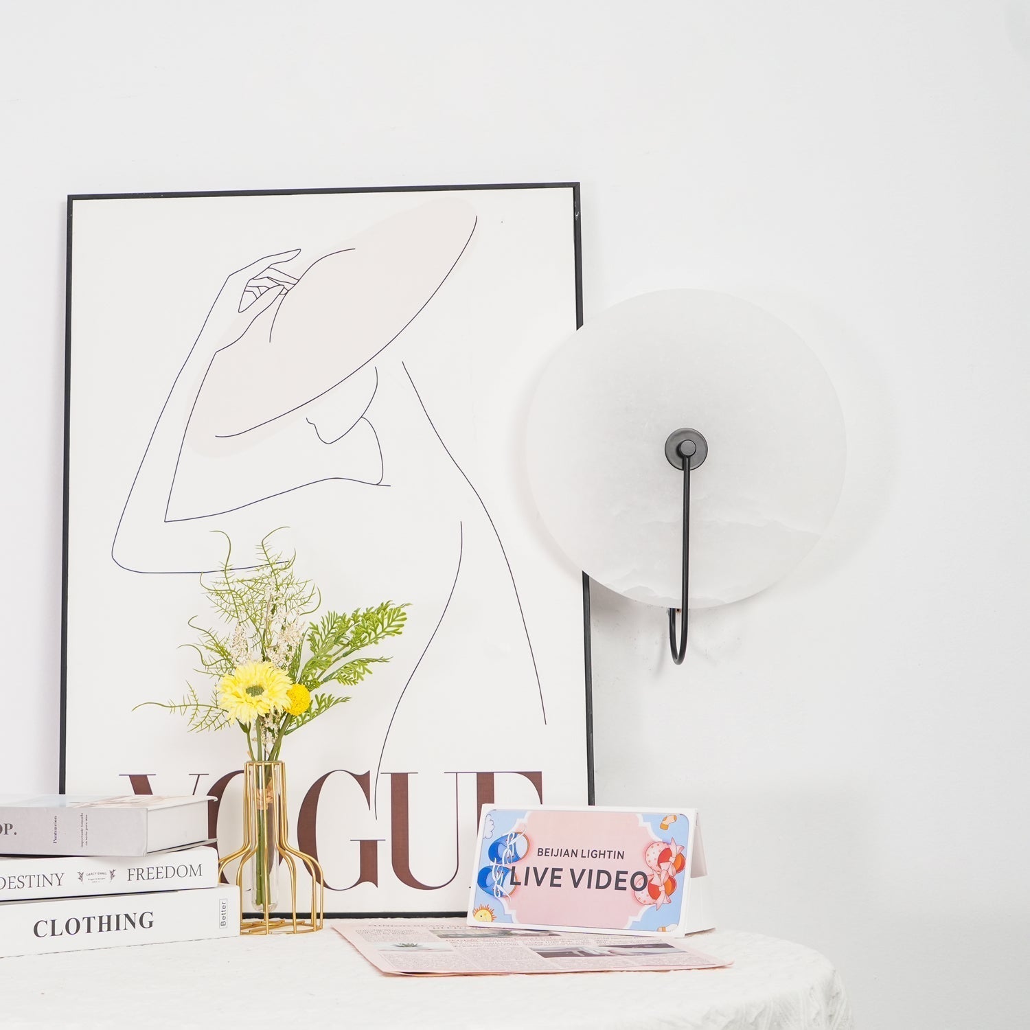 Ceraeyra Alabaster Globe Wall Light - Neutralighting