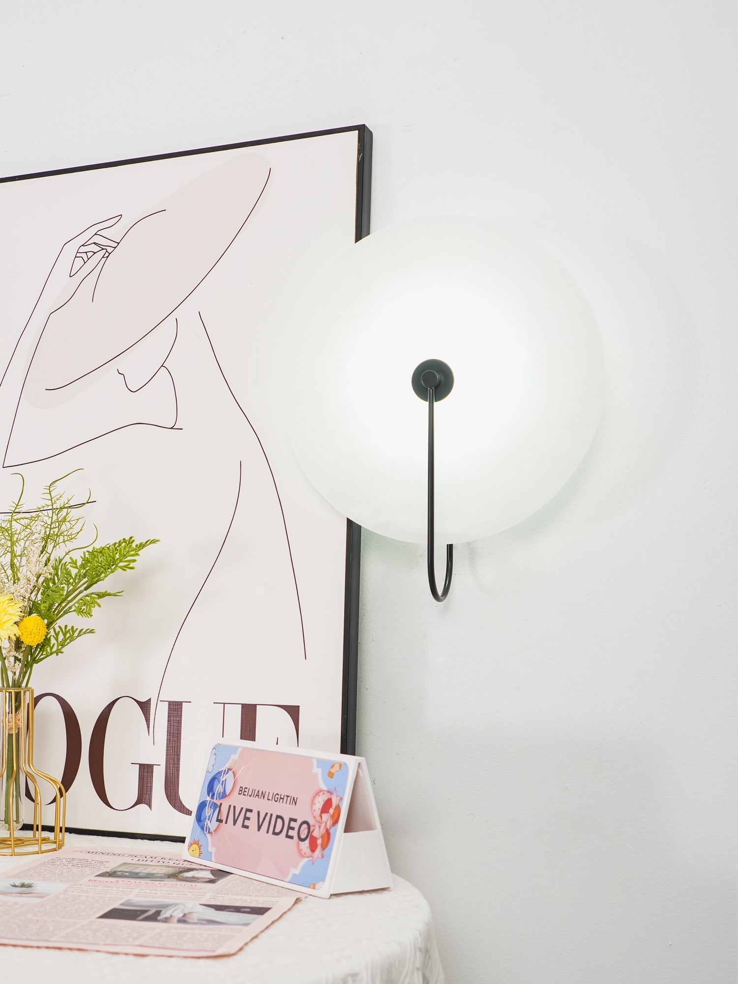 Ceraeyra Alabaster Globe Wall Light - Neutralighting