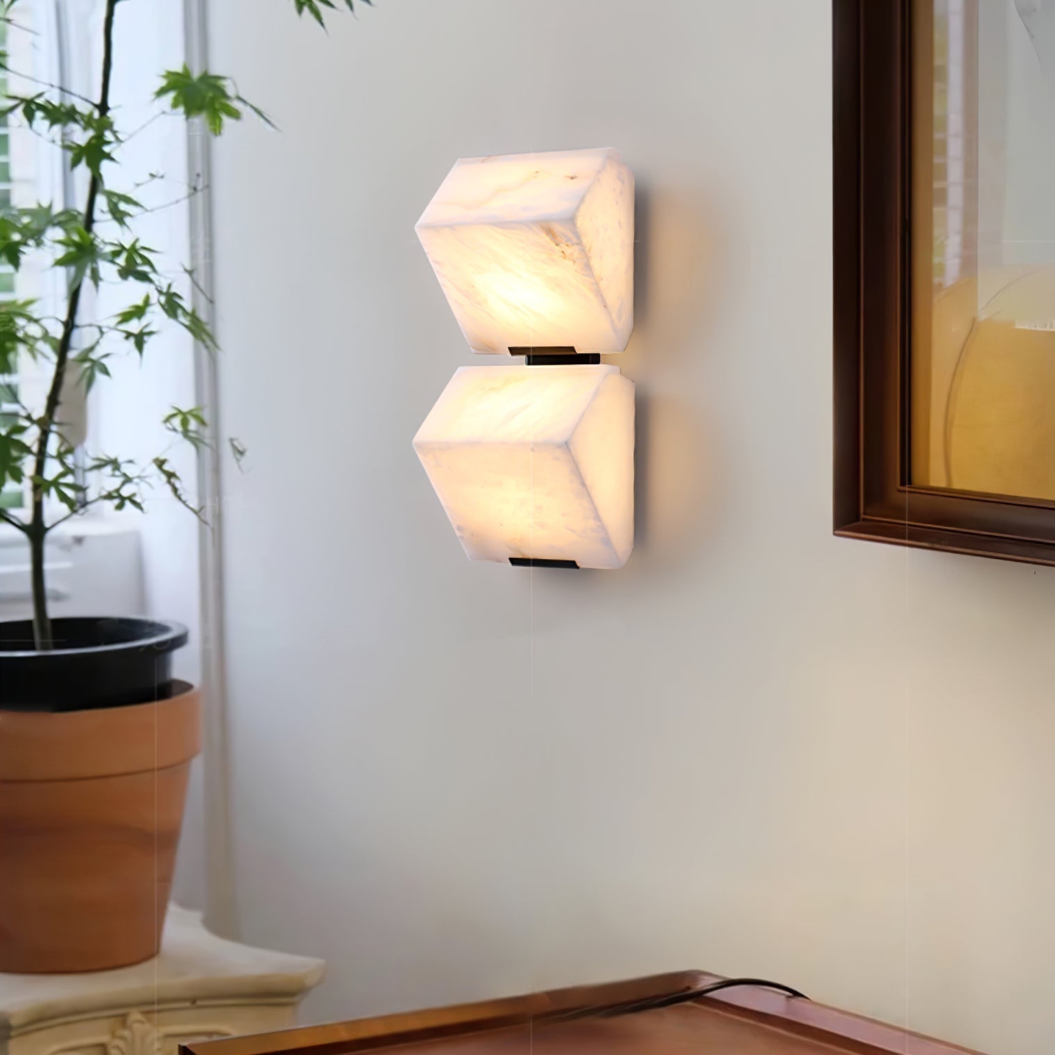 Dione Alabaster Wall Lamp - Neutralighting