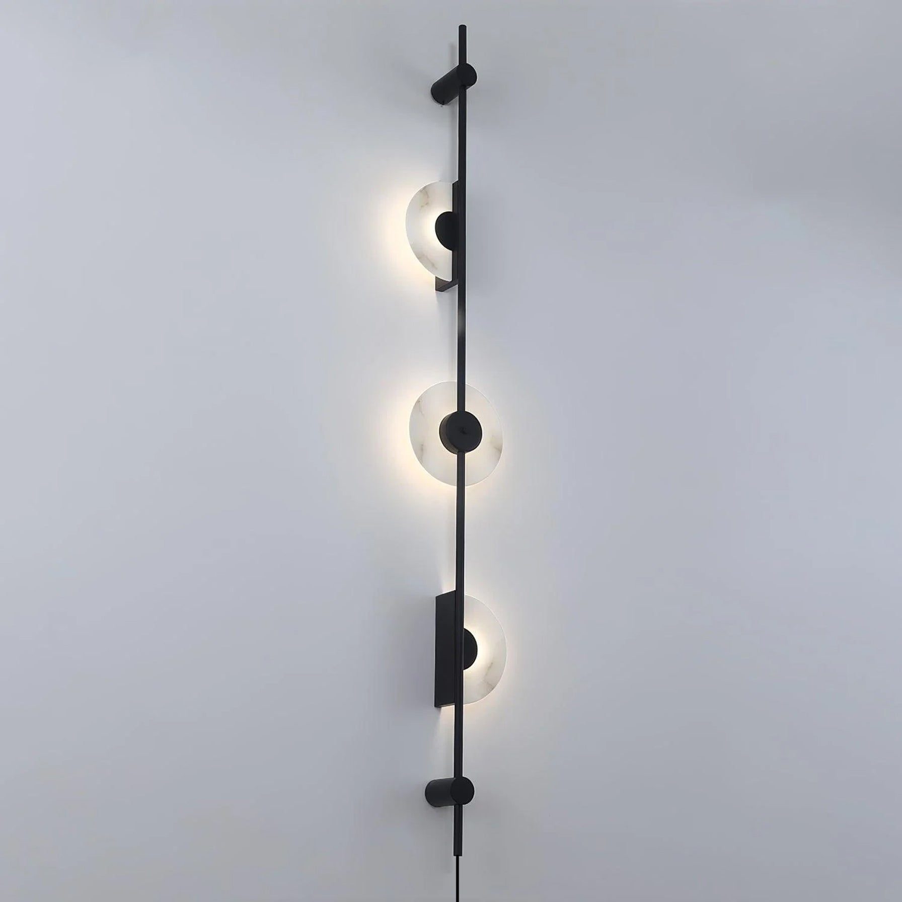 Edria Minimalist Alabaster Wall Light - Neutralighting