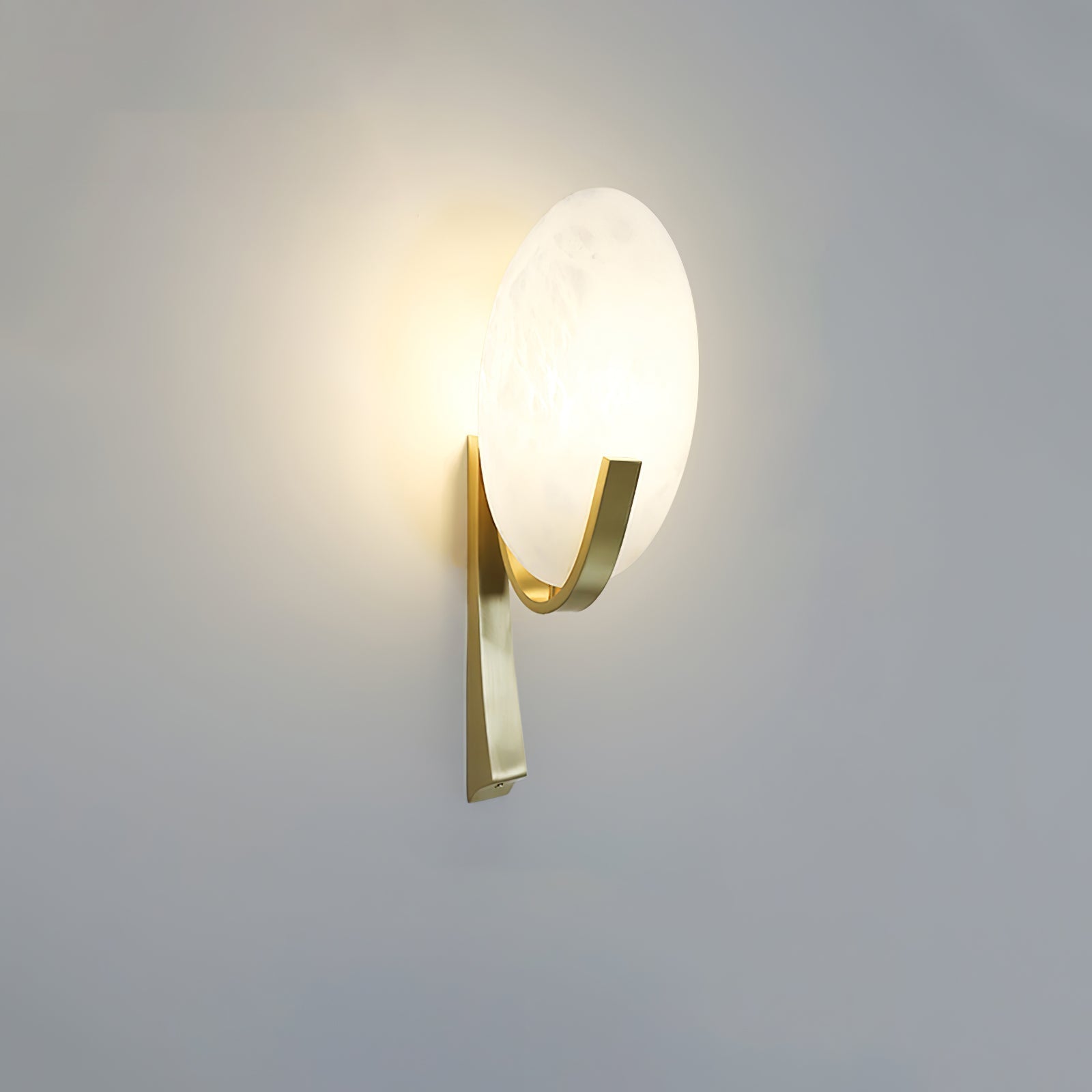 Althea Minimalist Alabaster Wall Lamp - Neutralighting