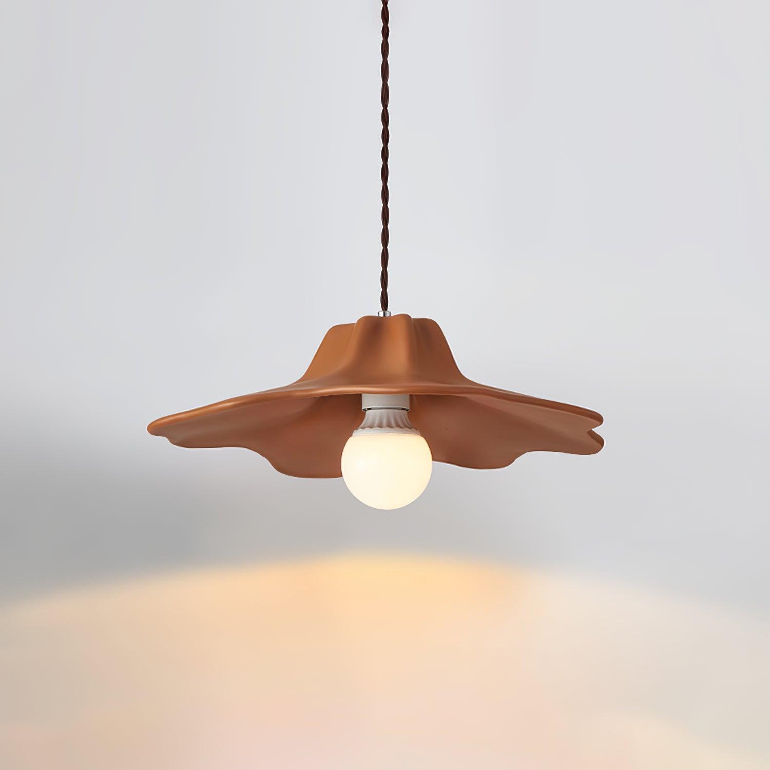 Nyrosis Lampe suspendue confortable en résine - Neutralighting