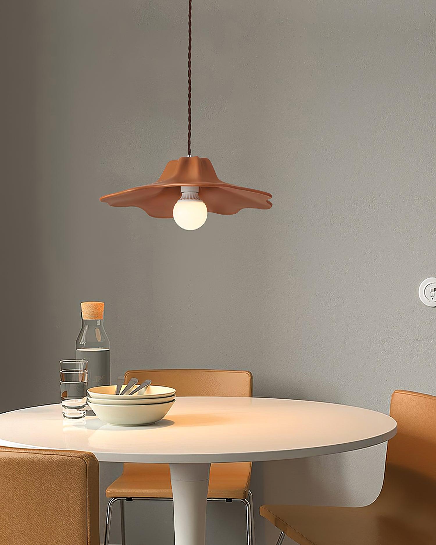 Nyrosis Lampe suspendue confortable en résine - Neutralighting