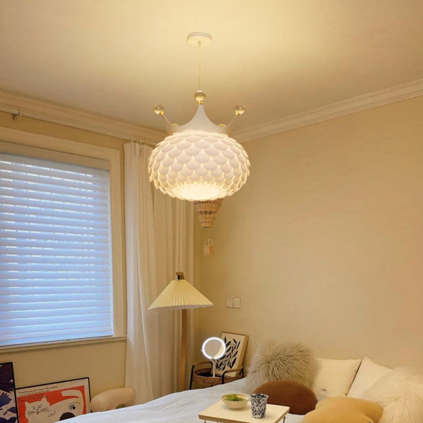 Solara Lampe suspendue en acrylique à couronne festonnée fantaisiste - Neutralighting