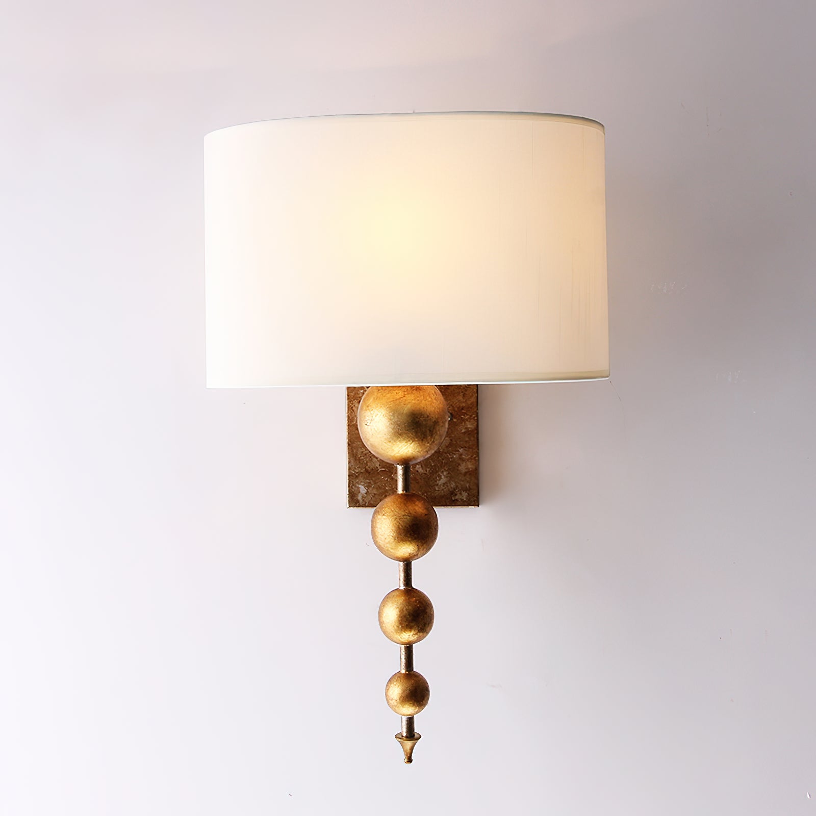Eirikuvyn Applique Murale Métallique et Tissu Moderne Premium - Neutralighting