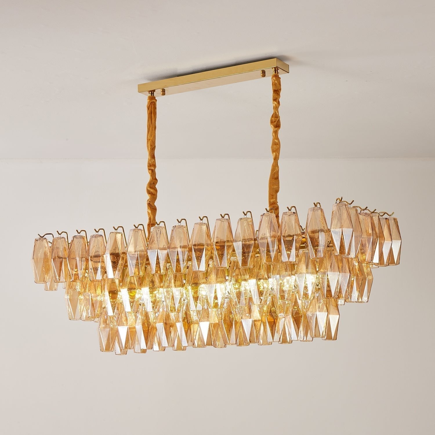 Aurora Chandelier Rectangulaire en Verre Prism Ambre Superposé - Neutralighting
