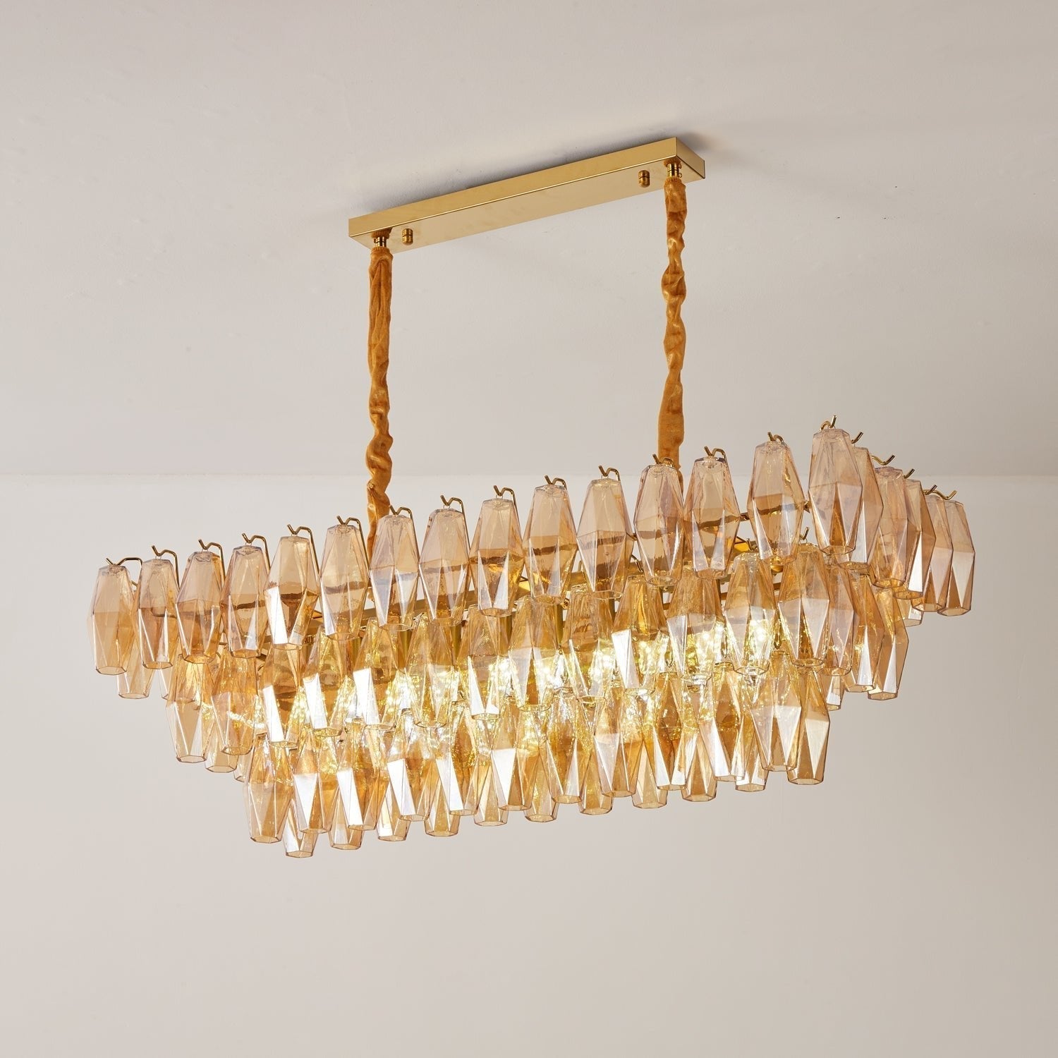 Aurora Chandelier Rectangulaire en Verre Prism Ambre Superposé - Neutralighting