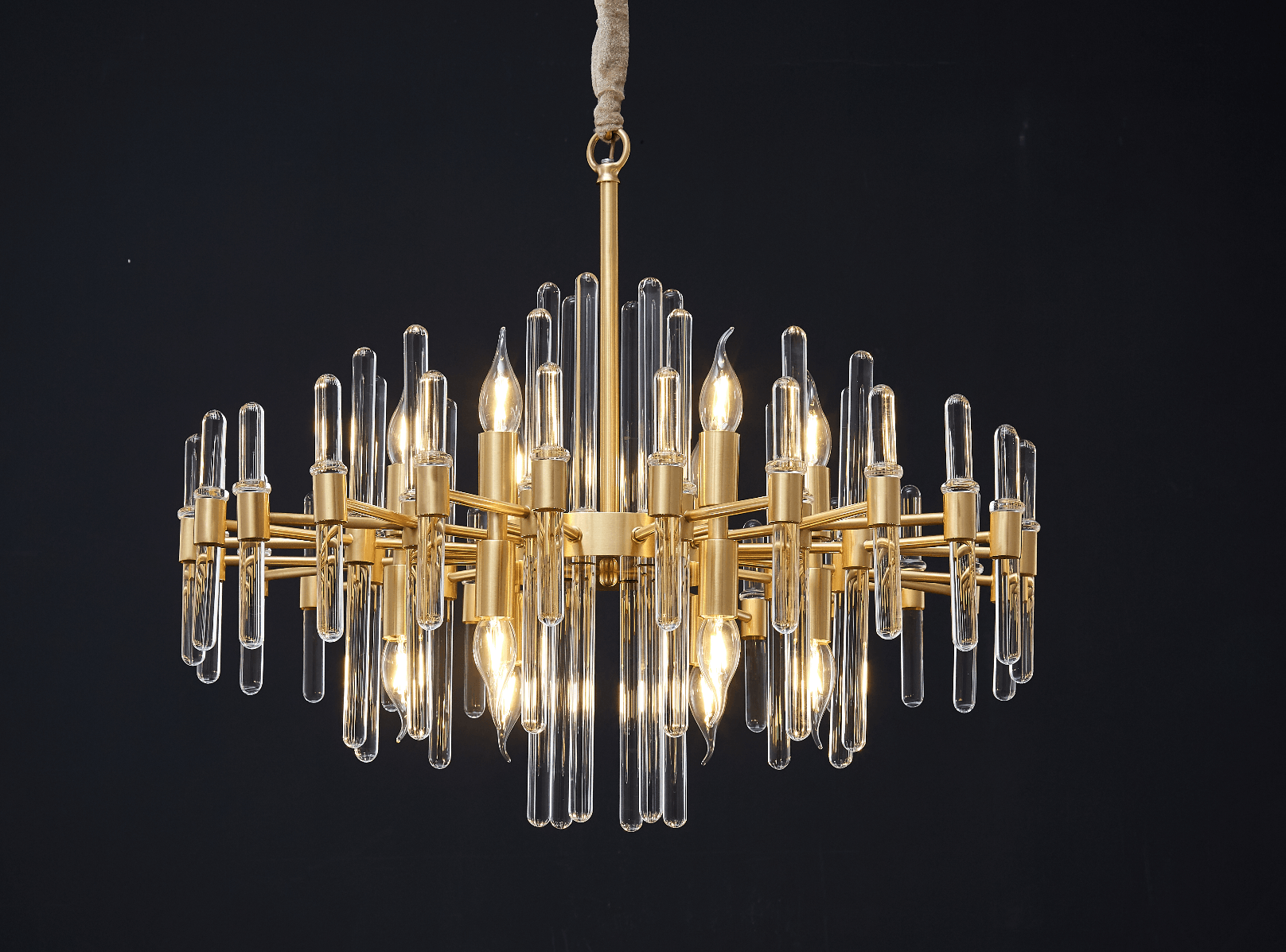 Solara Chandelier en Laiton Antique de Luxe - Neutralighting