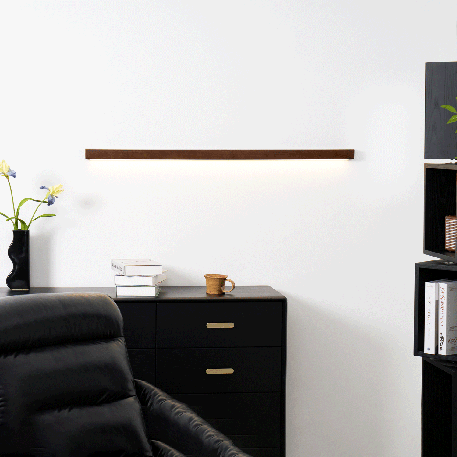 Lustra Applique Murale Linéaire Bois et LED Design Minimaliste - Neutralighting