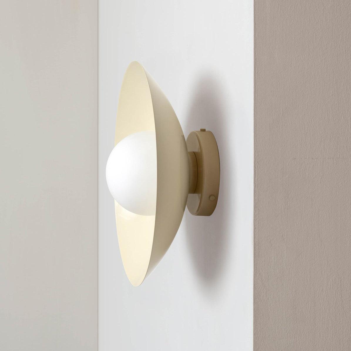 Solacien Plafonnier en verre et auvent avec options de couleurs - Neutralighting