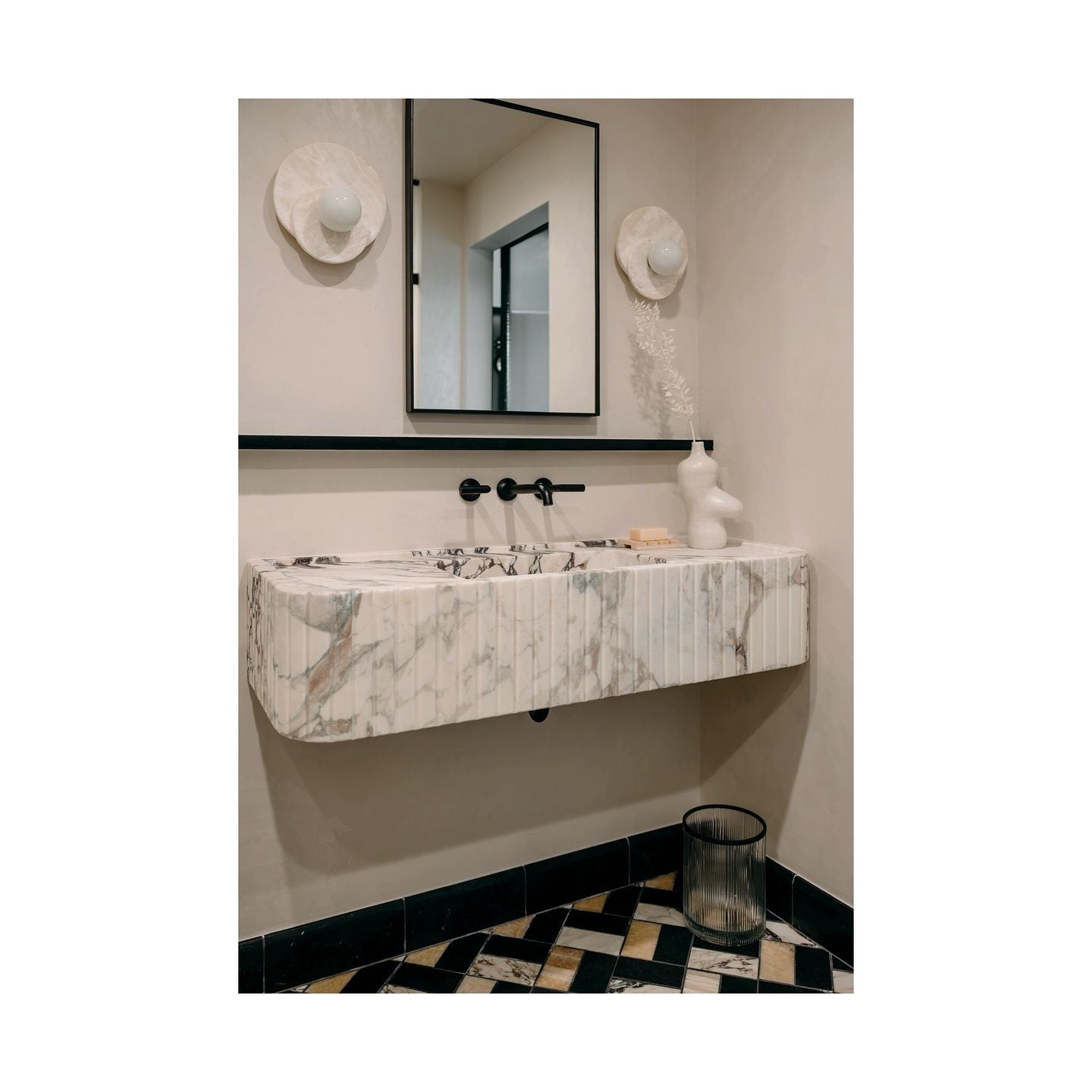 Astr Moderne Minimaliste Unique Pierre Verre Applique Murale - Neutralighting