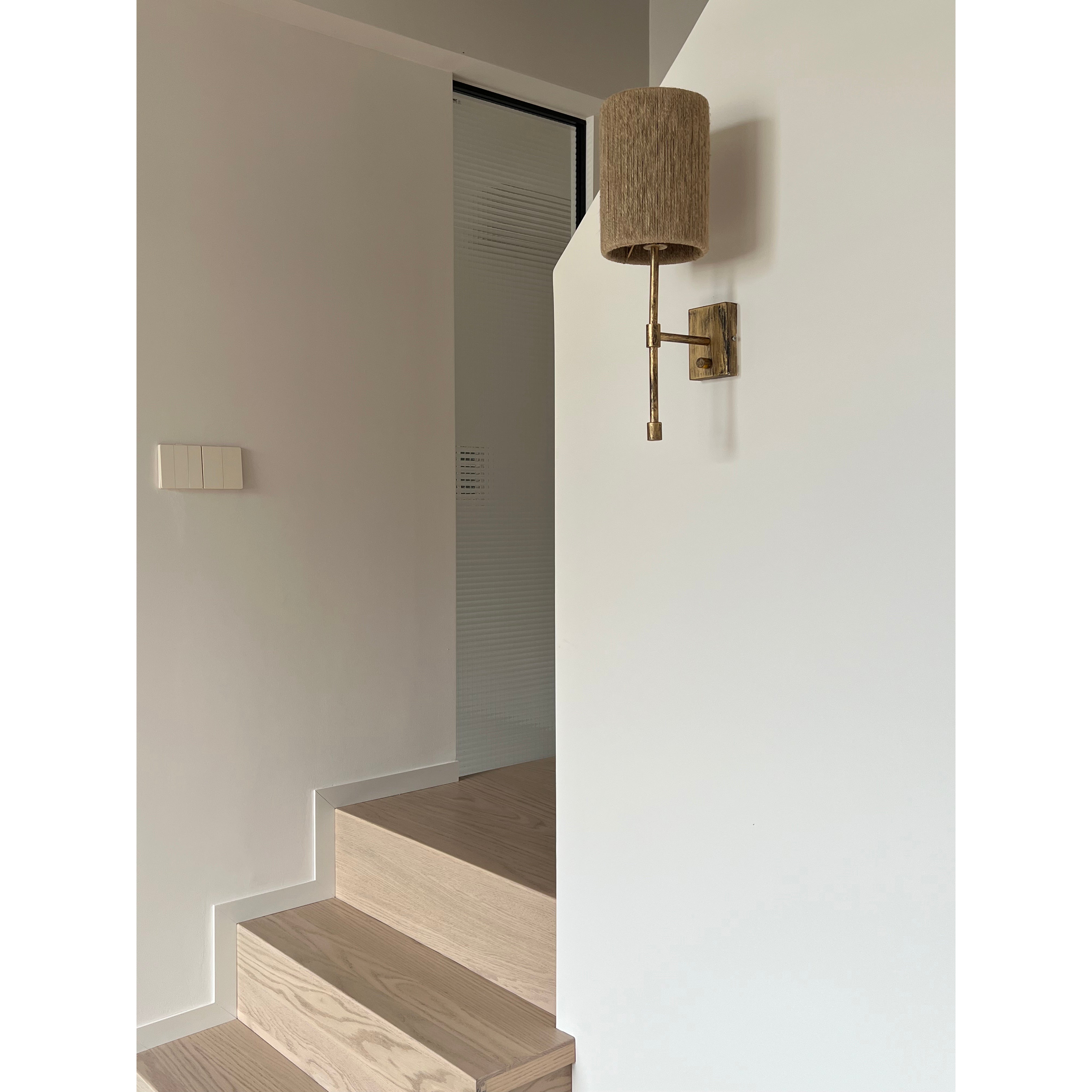 Eirikuvyo Moderne Minimaliste Métal Tissu Applique Murale - Neutralighting