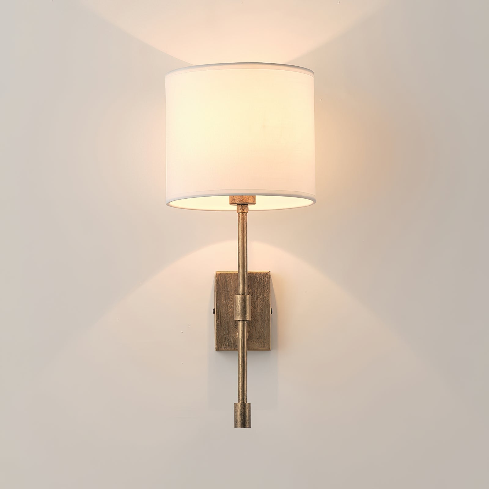Eirikuvyo Moderne Minimaliste Métal Tissu Applique Murale - Neutralighting