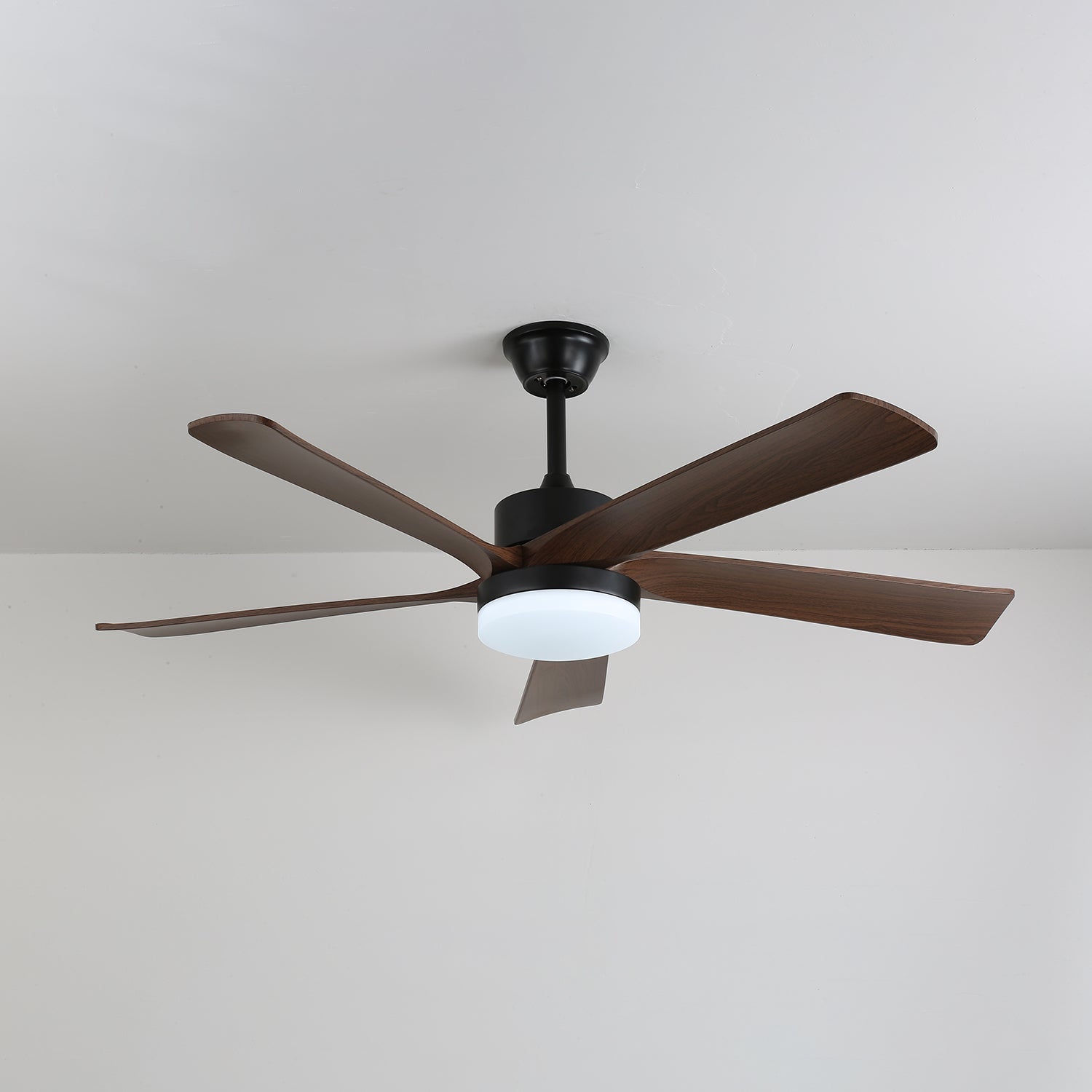 Plafonnier ventilateur Eryndor montrant les dimensions pour un diamètre de 106cm / 42 pouces