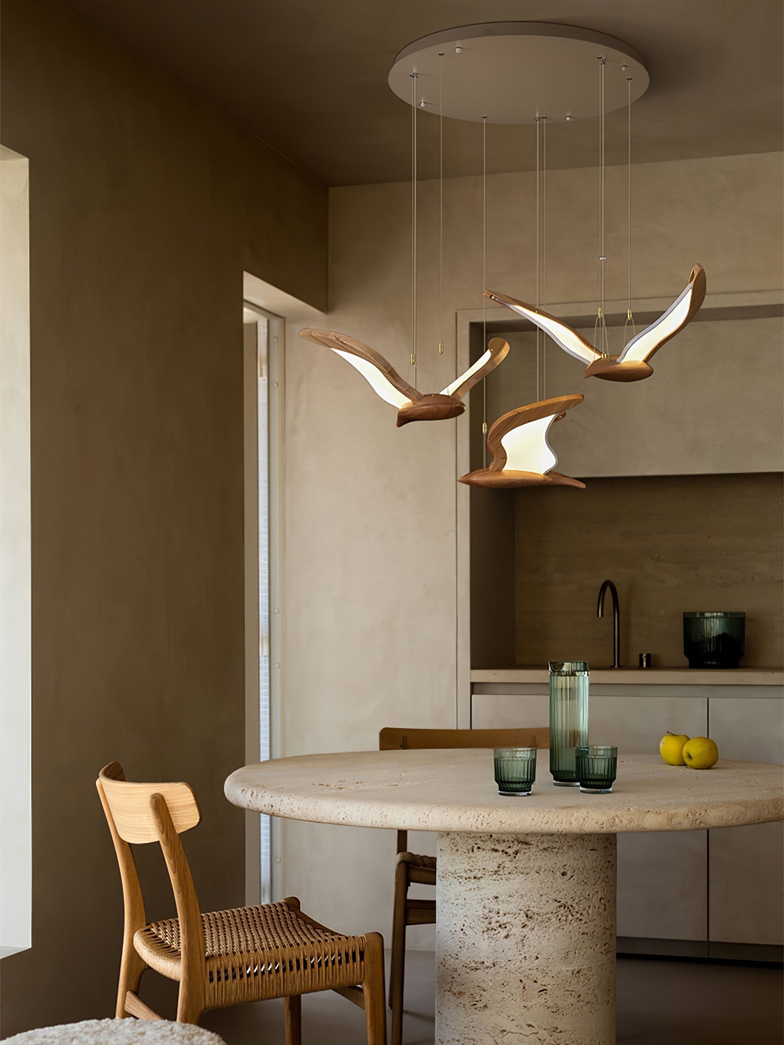 Lyvynia Organic Wood Pendant Light - Blowlighting