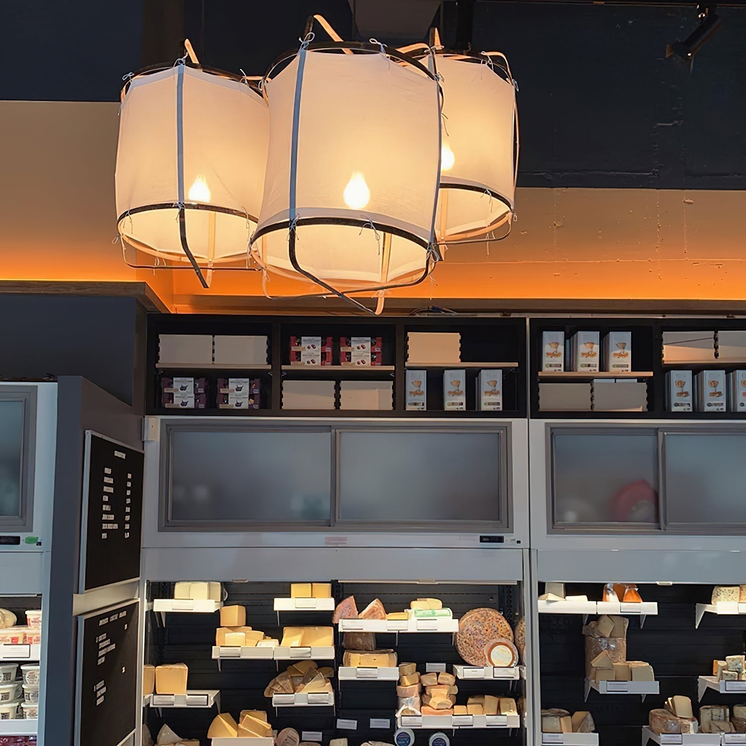 Ay illuminate Pendant Light - Blowlighting