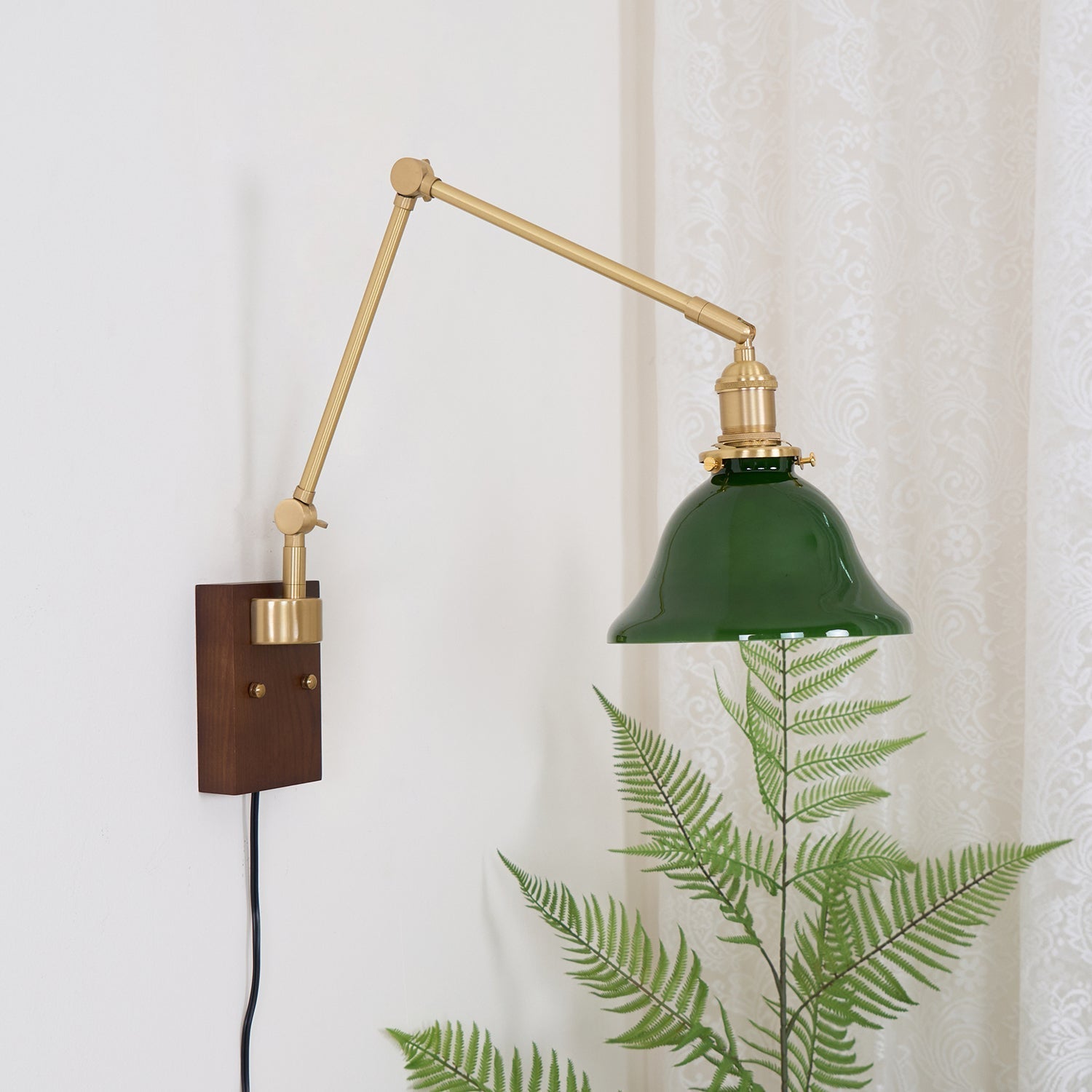 Vionde Adjustable Brass and Green Glass Wall Lamp - Letslighting