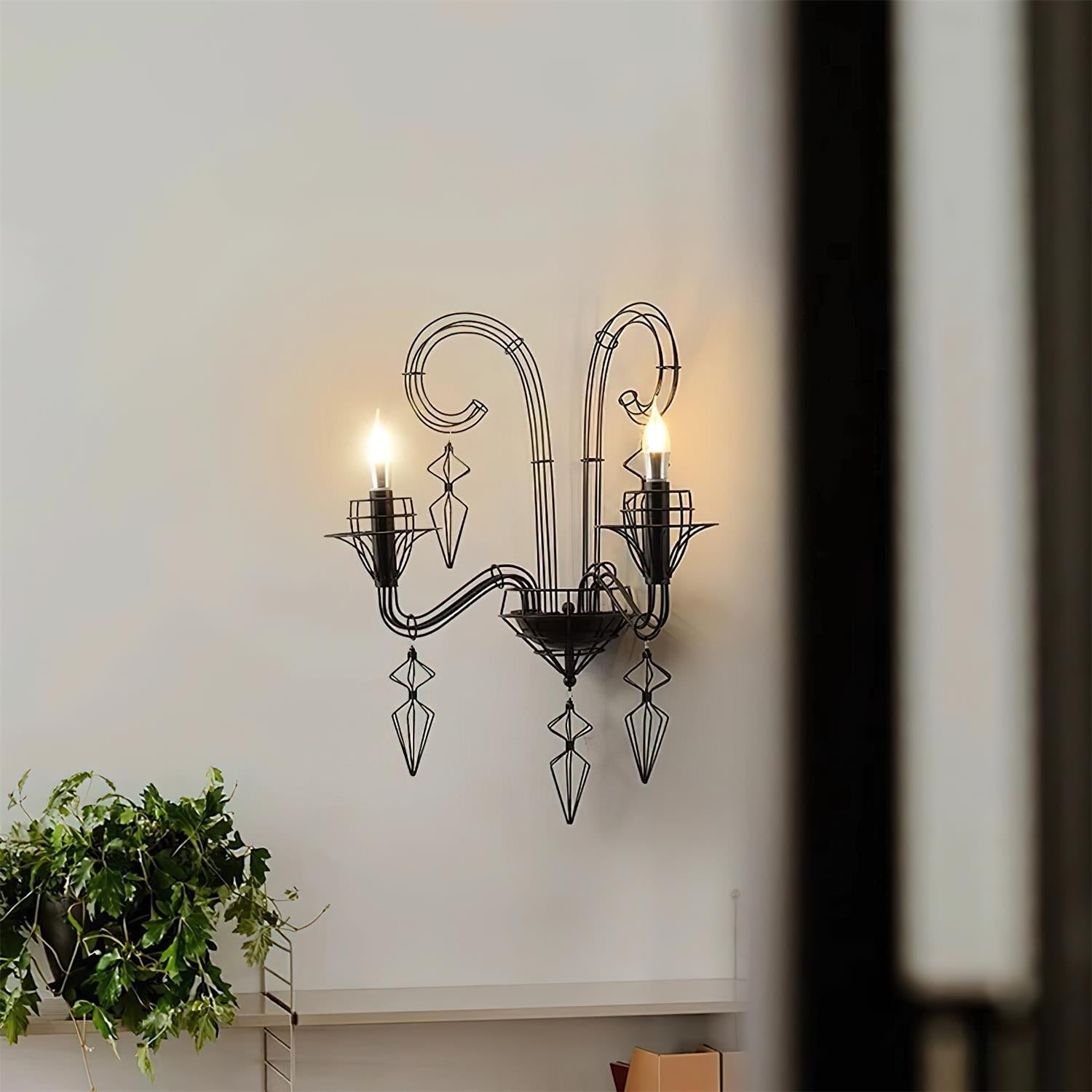 Baroque Applique Murale Sculpturale en Fil - Neutralighting