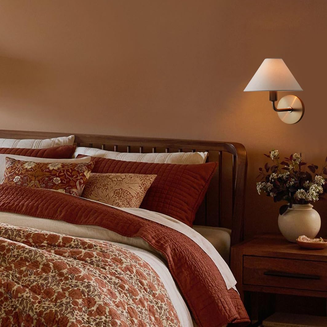 Cisoren Applique Murale Traditionnelle En Tissu Et Laiton Unique - Neutralighting
