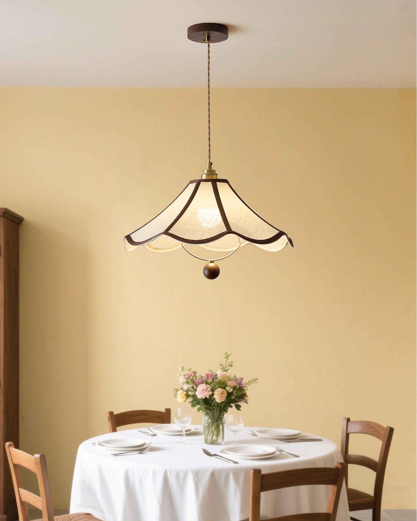 Bellaria Lampe Suspension Vintage à Bords Festonnés - Neutralighting