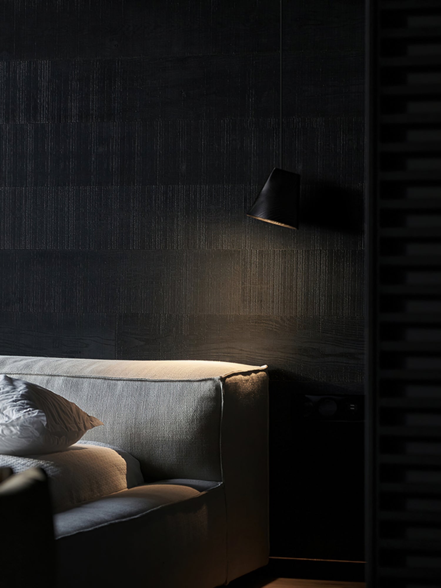 Ivarara Suspension Bois Asymétrique - Neutralighting