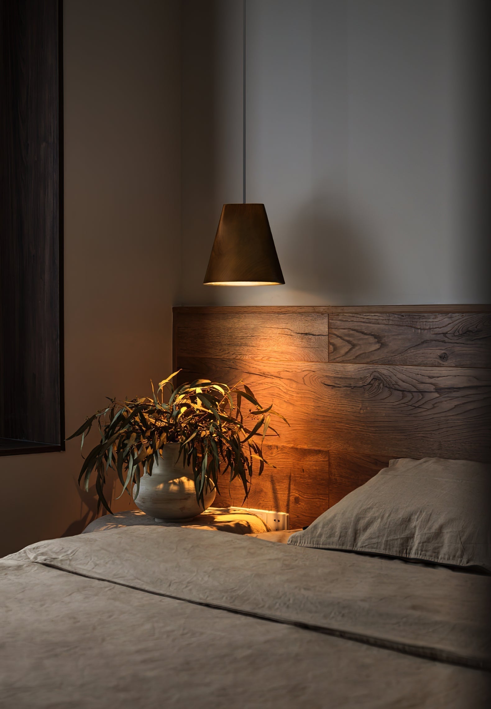 Ivarara Suspension Bois Asymétrique - Neutralighting