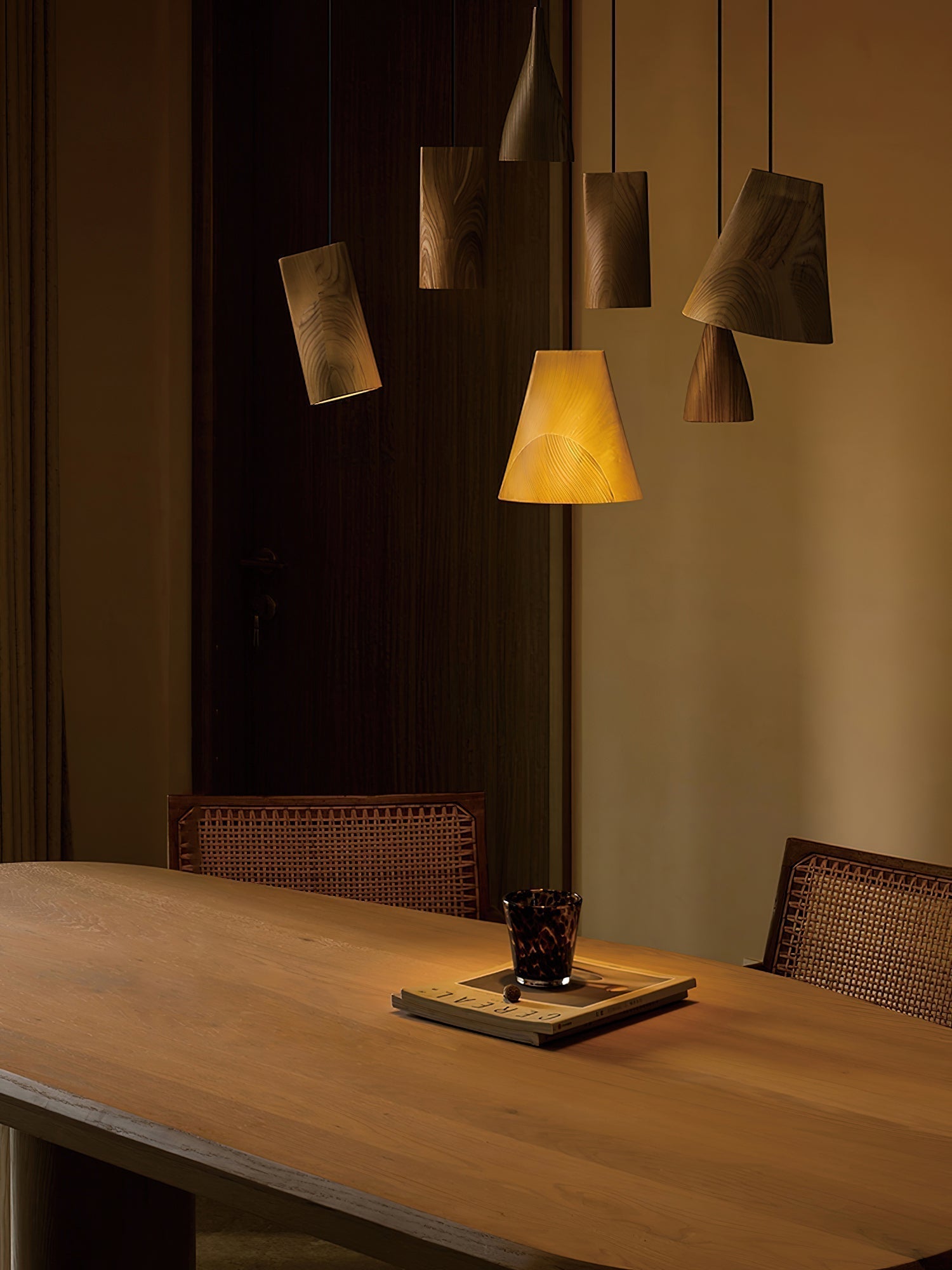 Ivarara Suspension Bois Asymétrique - Neutralighting