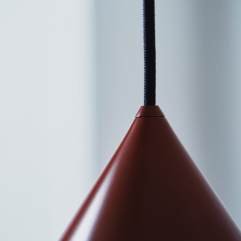 Caeluvyu Moderne Minimaliste Sombre Métal Suspension - Neutralighting