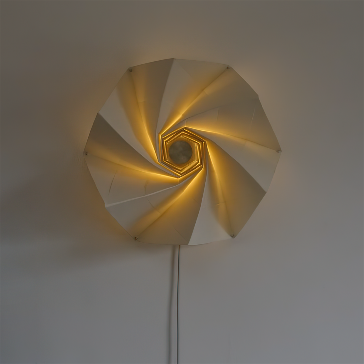 Echo Applique Murale Moderne LED Abat-jour Spiralé - Neutralighting
