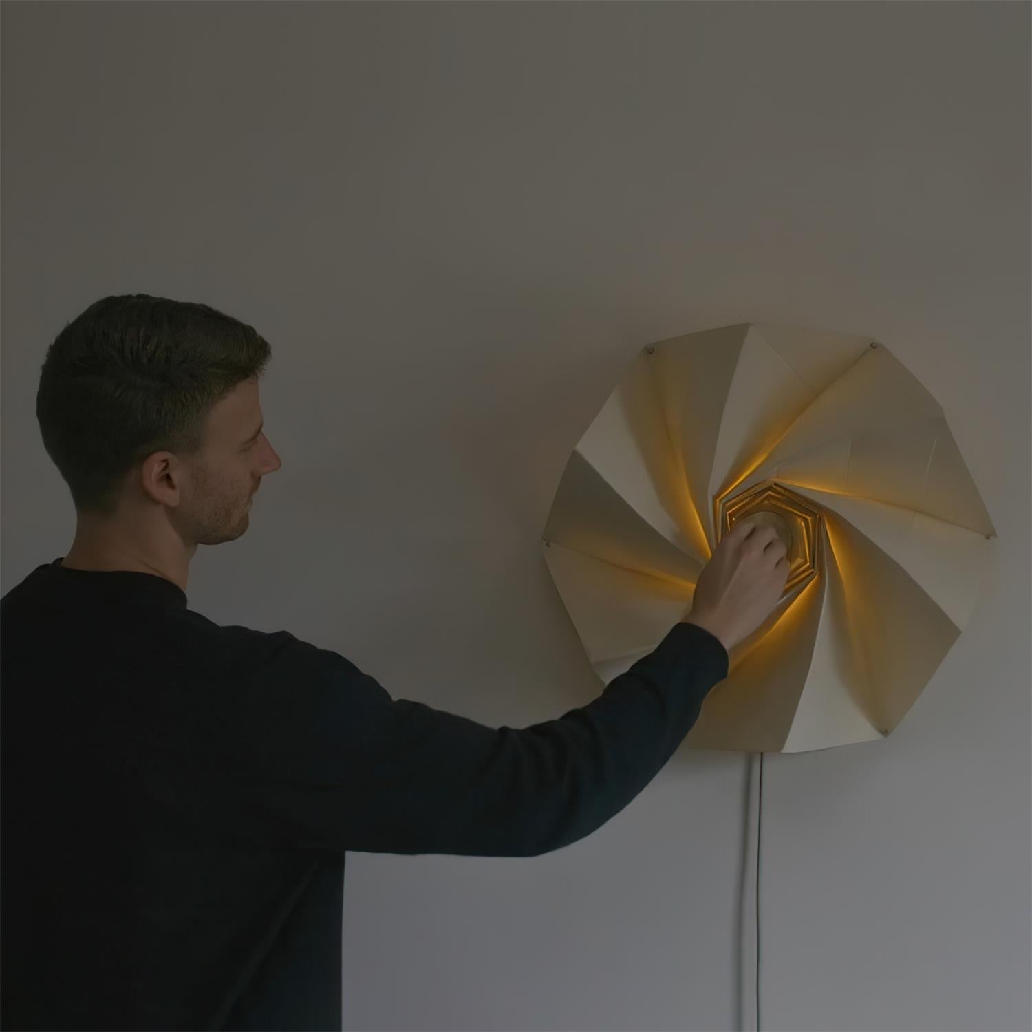 Echo Applique Murale Moderne LED Abat-jour Spiralé - Neutralighting