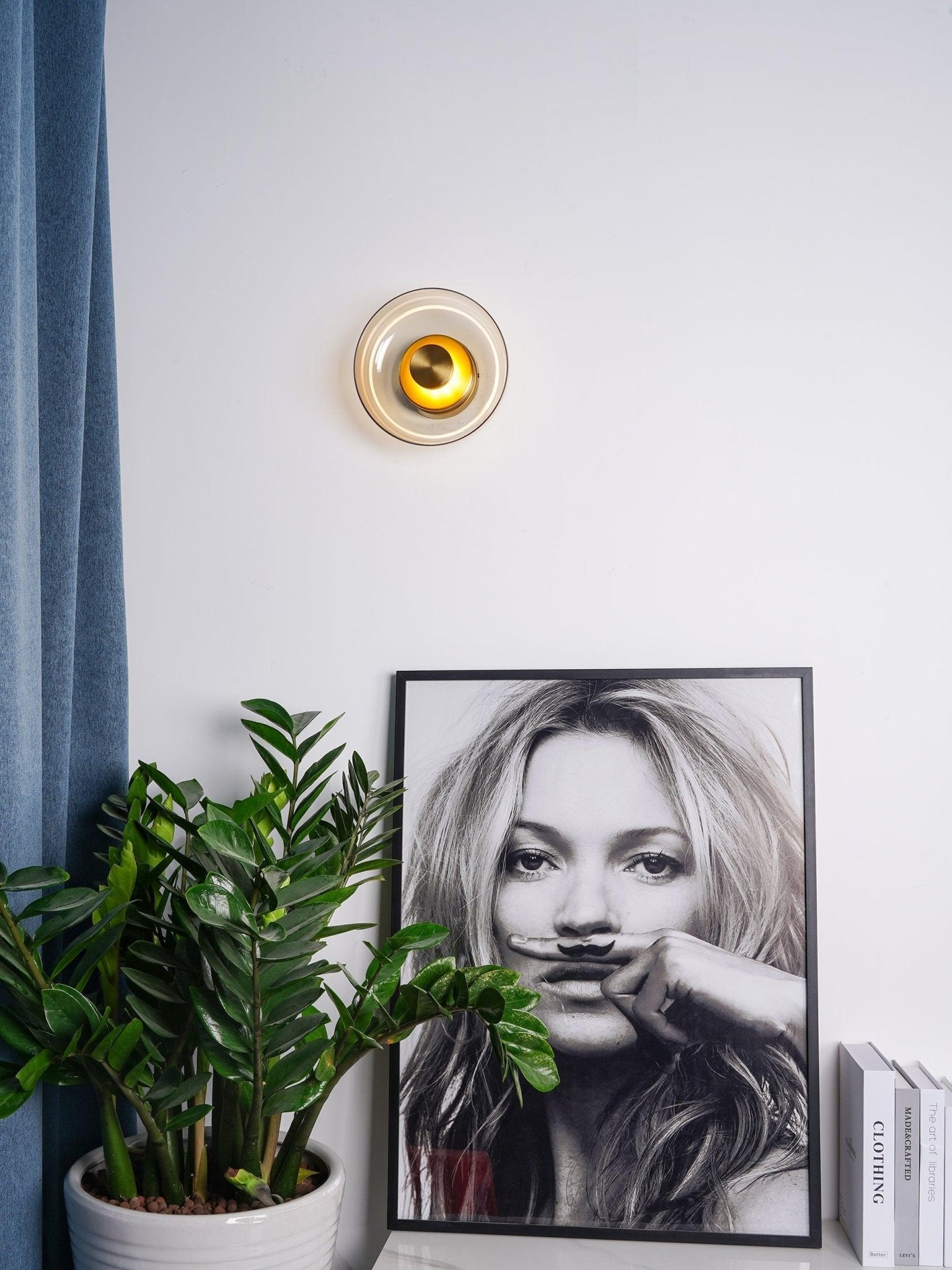 Crux Applique Murale Moderne Minimaliste en Laiton - Neutralighting