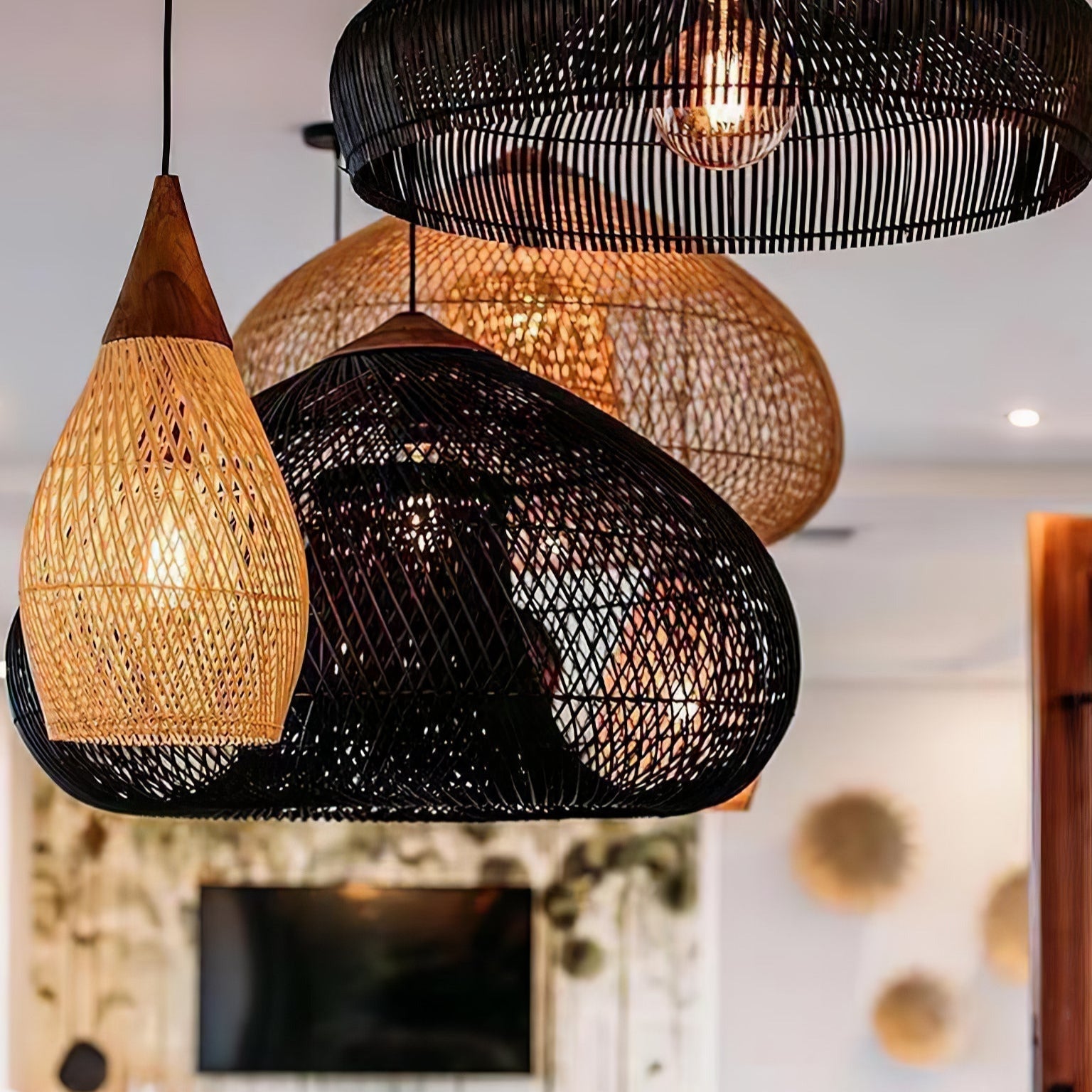 Evelyn Suspension en Rotin Tressé pour Salon - Neutralighting