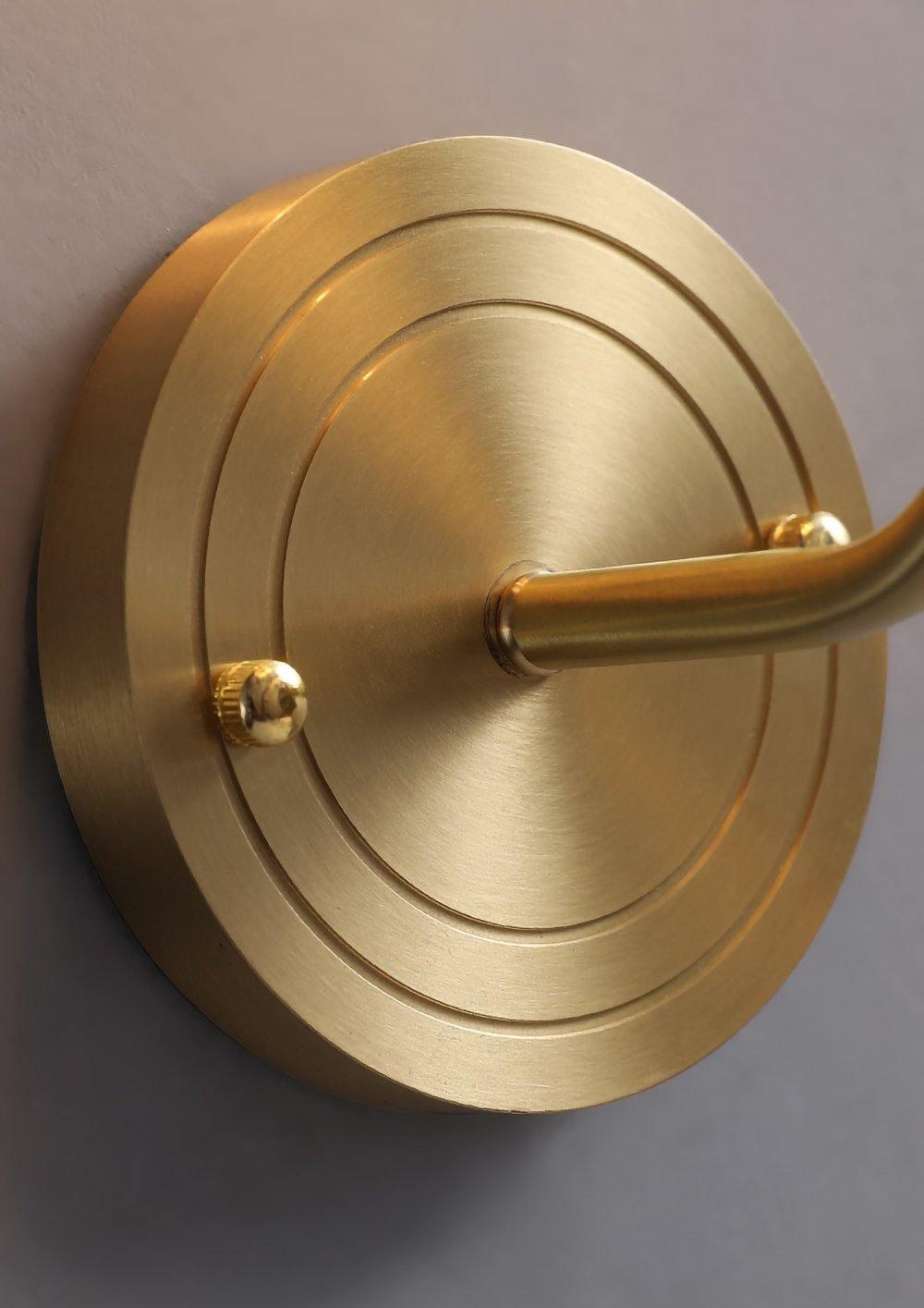 Noble Applique Murale Élégance Tête de Cerf Laiton - Neutralighting